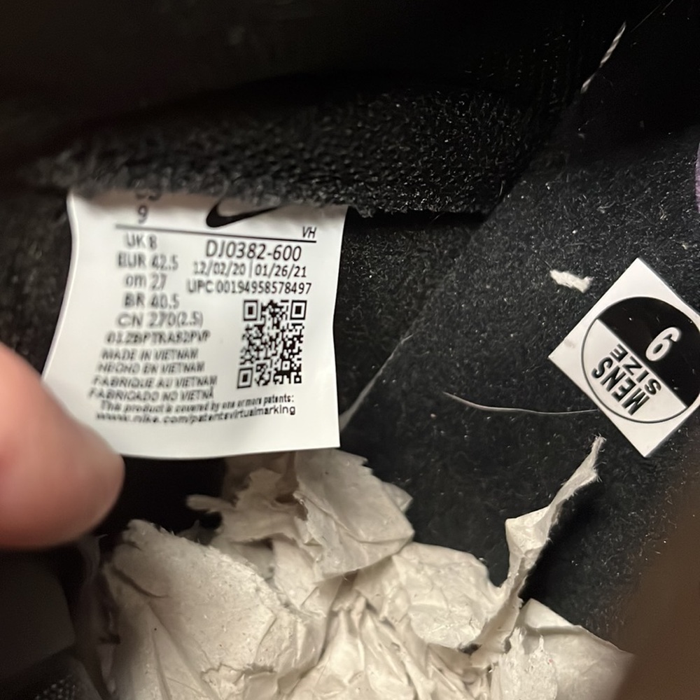 NWOB Nike Dunk High Fragment Beijing SNEAKERS Wine/Black/White ๐ต 9 - Picture 13 of 14